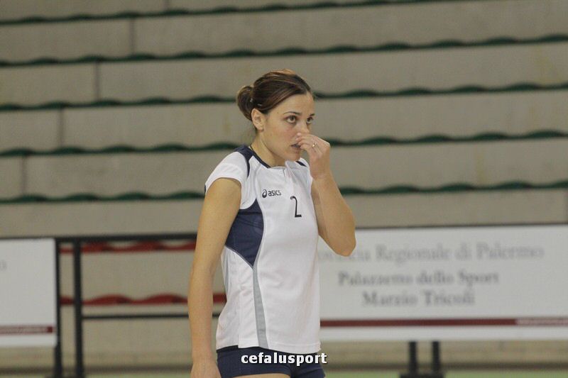 111030 volley 165_tn.jpg